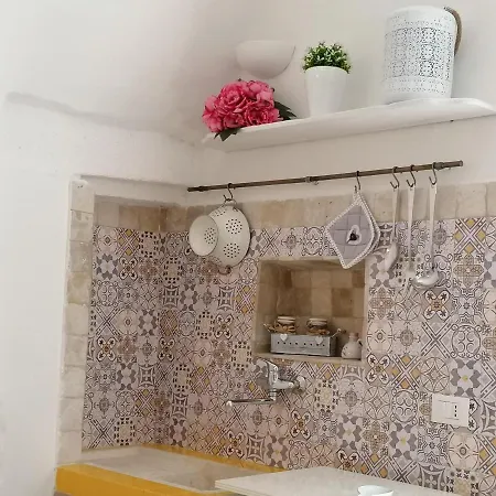 Holiday home Casetta Lena
